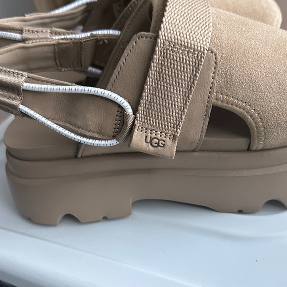 UGG Women's Tan Platform Sandals - Picture 5 of 6
